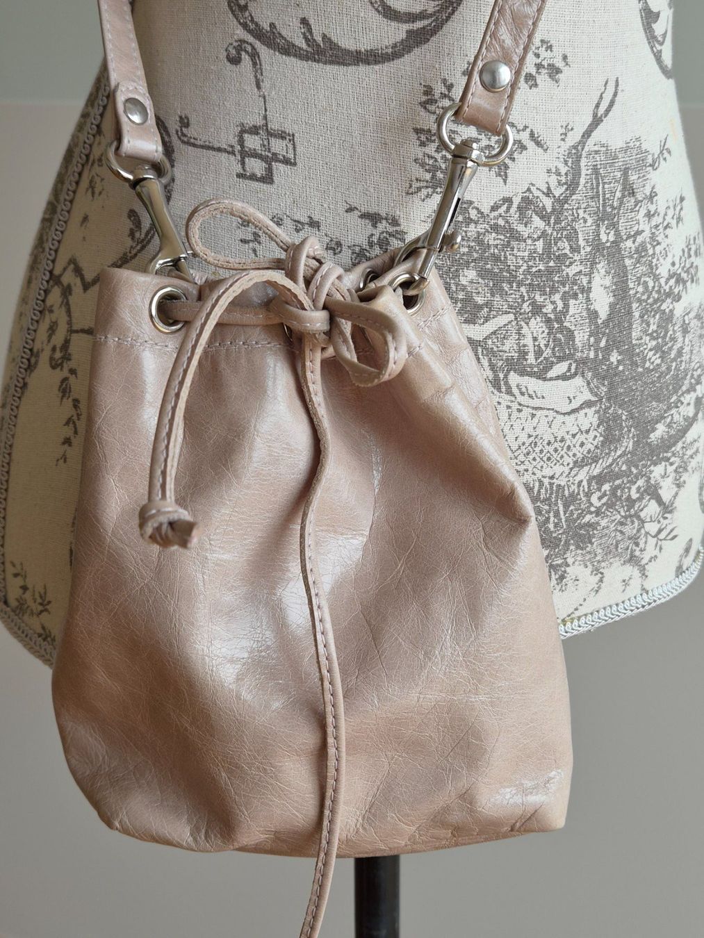 Borse da donna: Lederbeutel beige mit passender Geldbörse – Usato da Spiegel b. Bern venduto da brand06 1