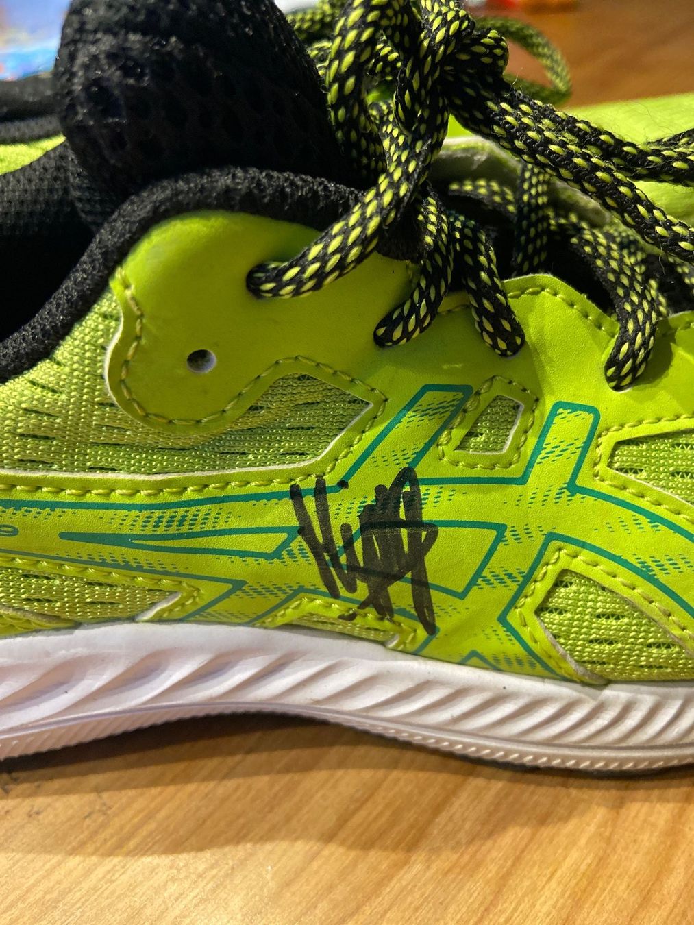 Asics Scarpe da uomo: Sportschuhe Gr. 36 – Usato da Windisch venduto da Salat8 1