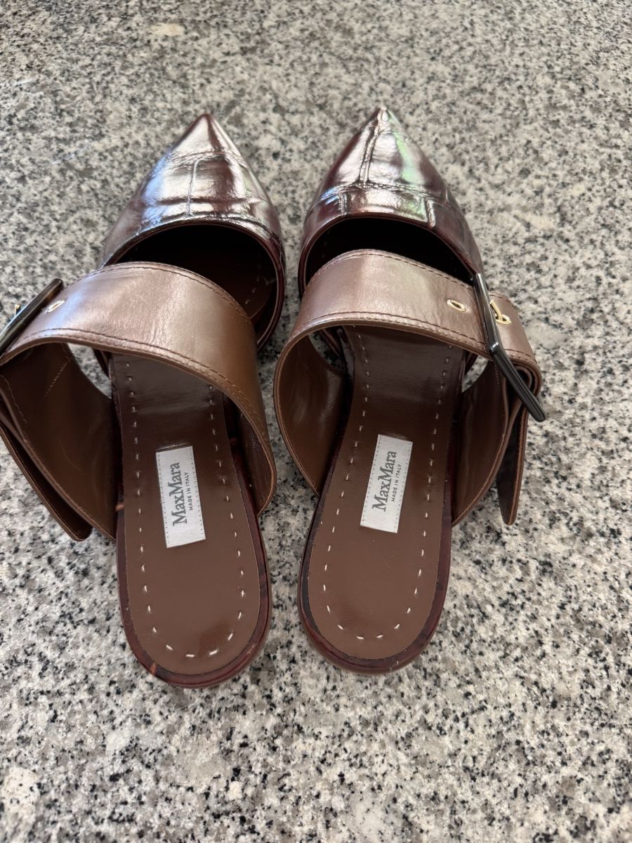 Max Mara Chaussures femmes: MaxMara Mule, Grösse 39   – D'occasion à Kilchberg ZH par Shu01 2