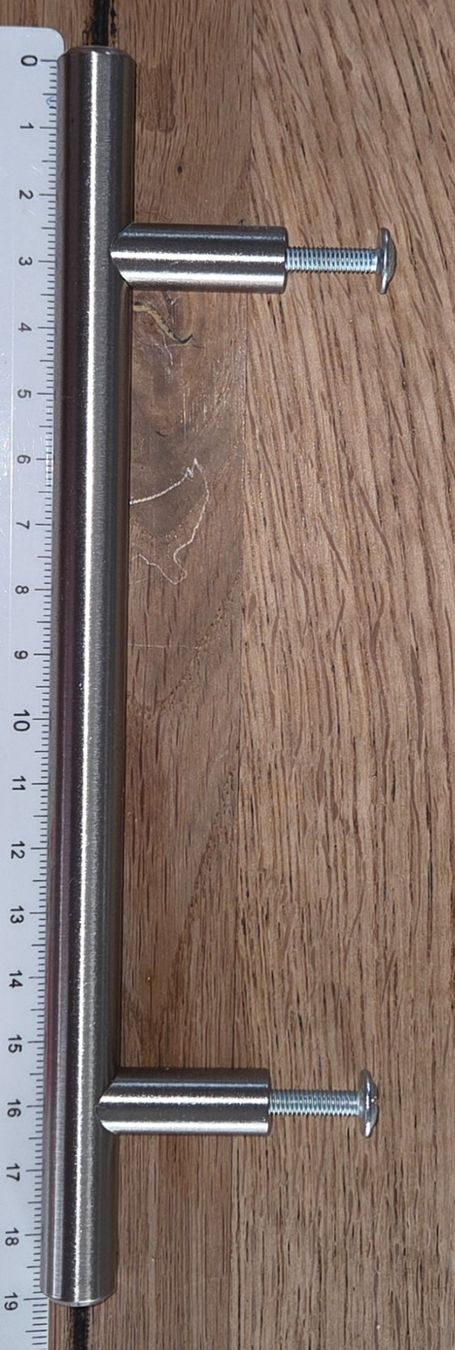 Ferramenta: Wunderschöne Edelstahl Möbelgriffe, 128cm, neuwertig – Usato da Thun venduto da ElOl01 6