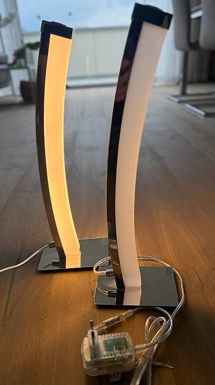 Lampen: 2 Nachtischlampen dimmbar – Gebraucht aus Safenwil von gavo59 1