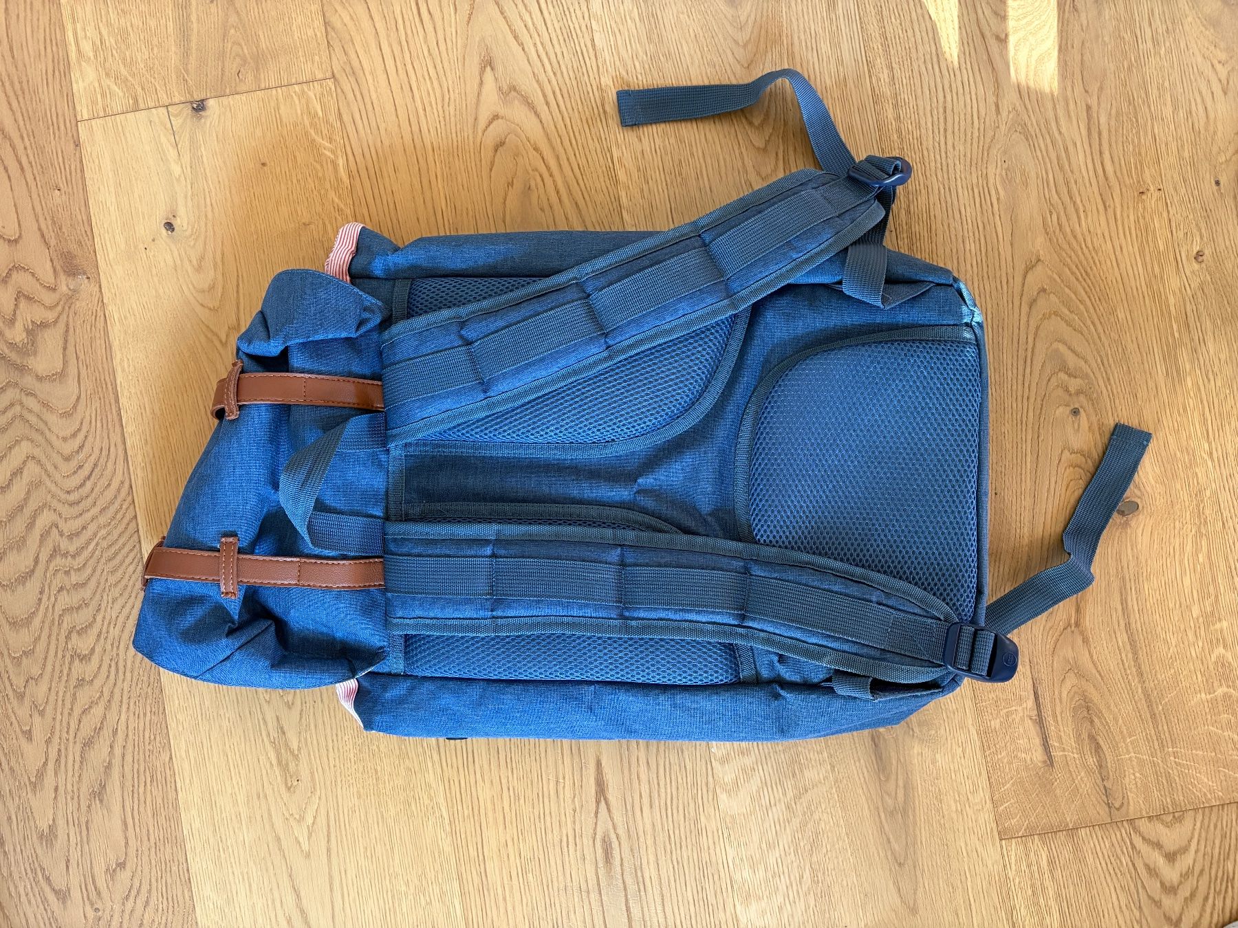 Zaini: Herschel Rucksack Blau – Usato da Kilchberg ZH venduto da vin_7yr9 1