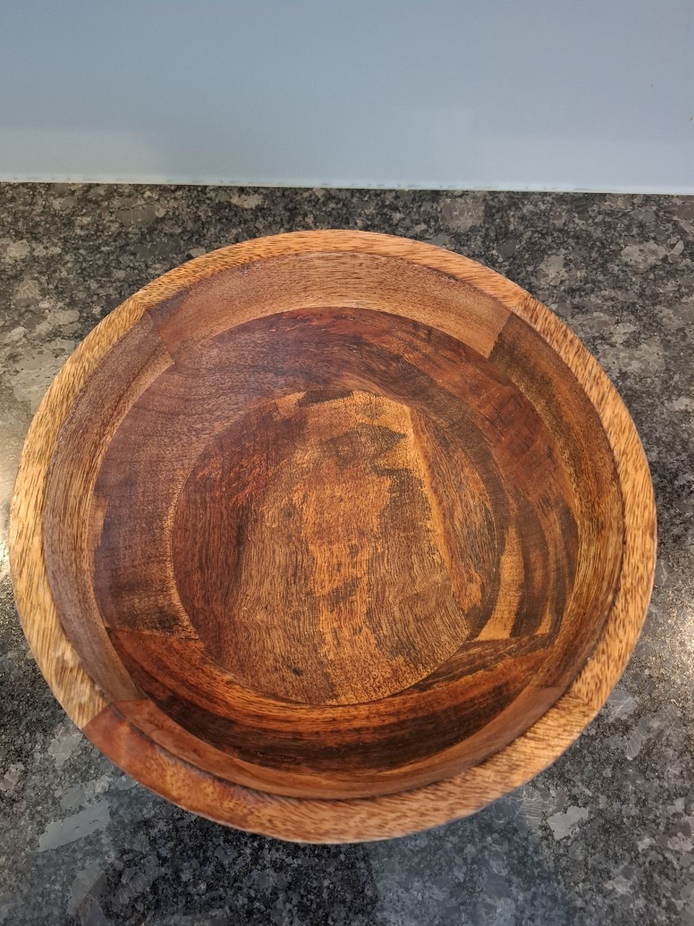 Ciotole: Saladier en bois de manguier 24cm  – Usato da Neuchâtel venduto da FloKo88 1