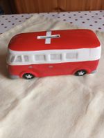 Sparschwein rot weiss Bus Form CH Flagge