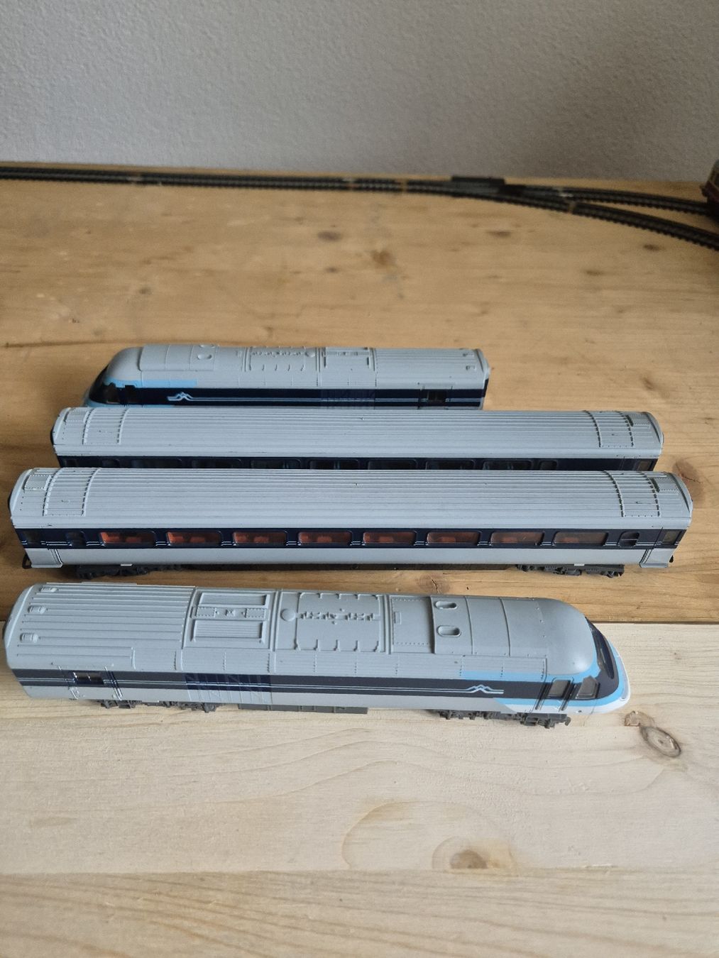 Lima Modellini di ferrovie: Train Lima miniature complet, idéal pour passionnés! – Usato da Villars-sur-Glâne venduto da soa_2h5f