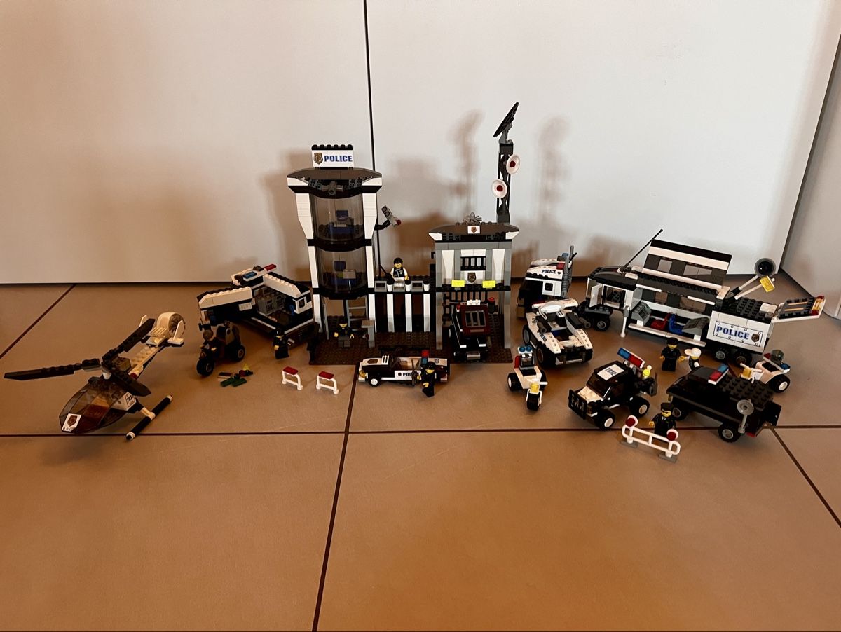 Lego Kit di costruzioni: Lego Polizeisammlung  – Usato da Winterthur venduto da Concorde12