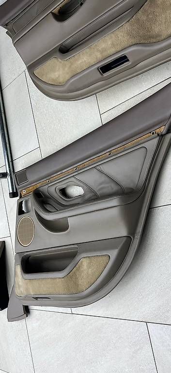 Tutti pezzi di ricambio auto: BMW E38 Interior Lederbezogen Individual Orginall – Usato da Lufingen venduto da Kasti92 2