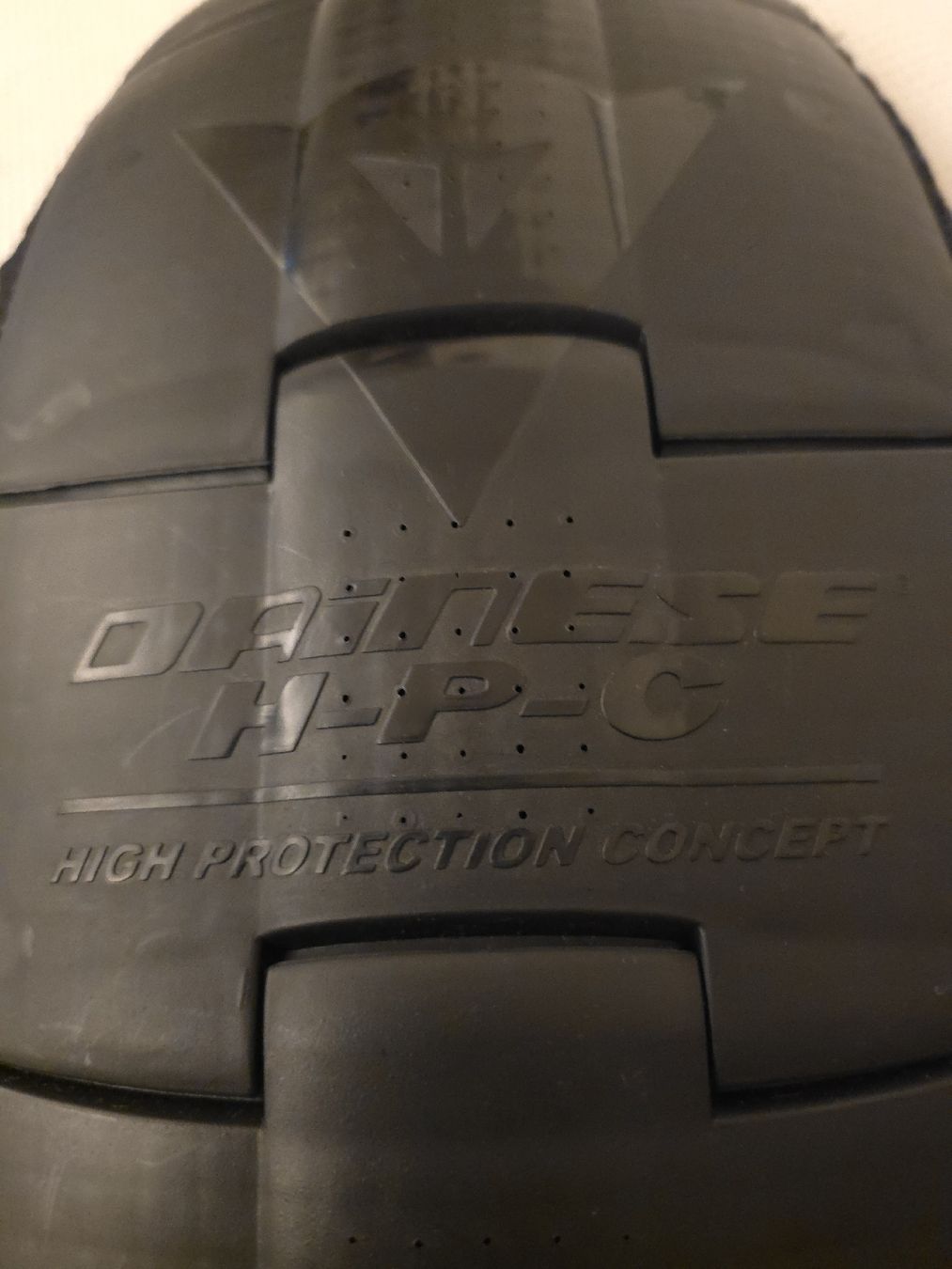 Dainese Protezioni & Imbottiture: Rückenprotektor Dainese H-P-C Space G2 Back – Usato da Menziken venduto da Mirager 3