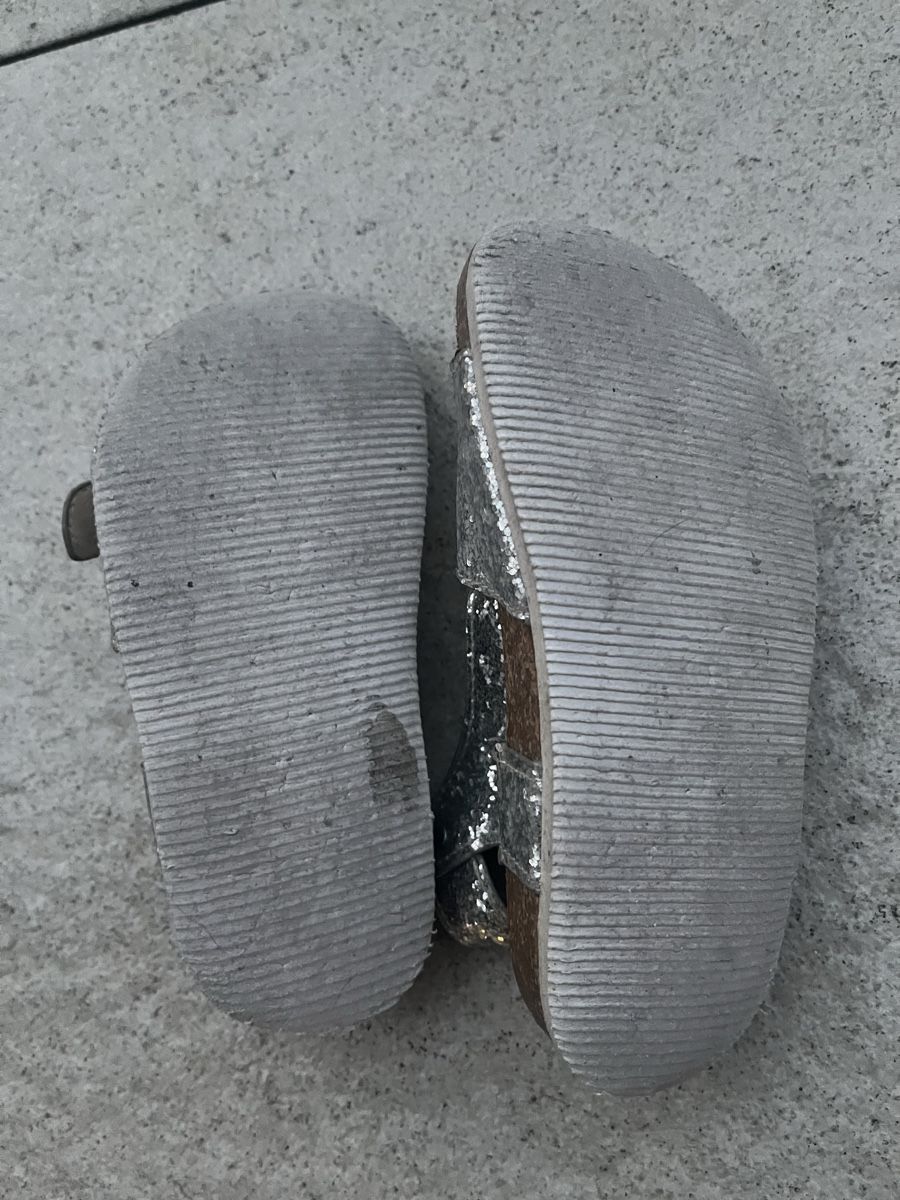 Schuhe für Jungen: Sandaletten Glitzer Silber Kinder – Gebraucht aus Zürich von Rusdi 3