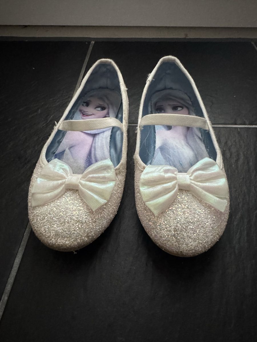 H&M Scarpe per ragazze: Ballerinas mit Elsa aus H&M 34 gr – Usato da Spreitenbach venduto da padobranac86 1