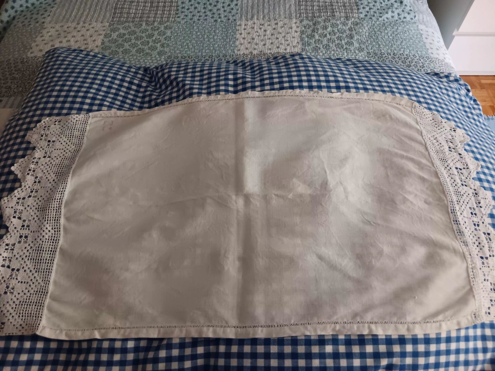 Bettwäsche: leinen handtuch  – Gebraucht aus Ambrì von Maerz87 3