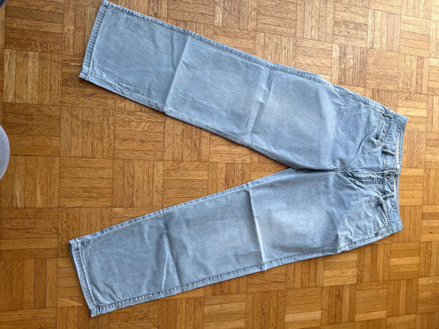 Nile Jeans: Nile Jeans Wide Gr. S – Usato da Winterthur venduto da britsi