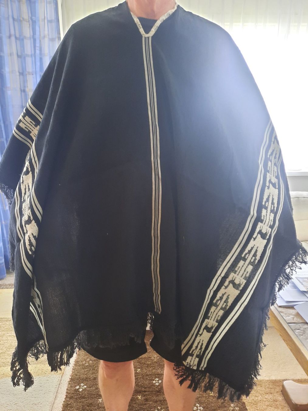 Giacche: Poncho – Usato da Abtwil SG venduto da pet_jk5k