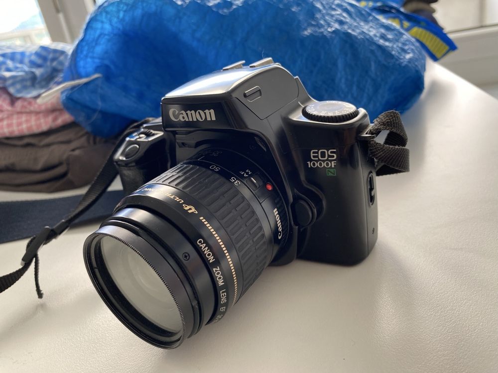 Canon Appareil photo: Canon EOS 1000FN Analogkamera mit Objektiv  – D'occasion à Chur par Nevi13 1