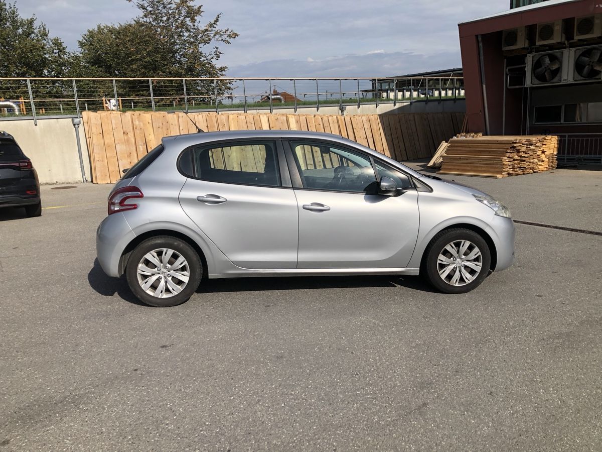 Peugeot Autos: Peugeot 208 – Gebraucht aus Lossy von Bmwpassion 2