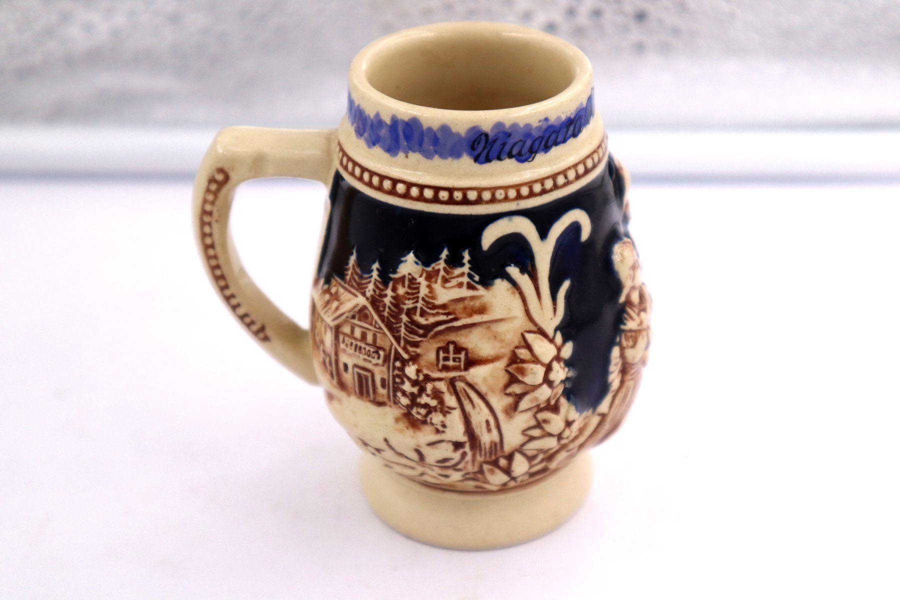 Gläser: Mini Stein Bierkrug Western Germany Vintage – Gebraucht aus Baden von swiss-alps