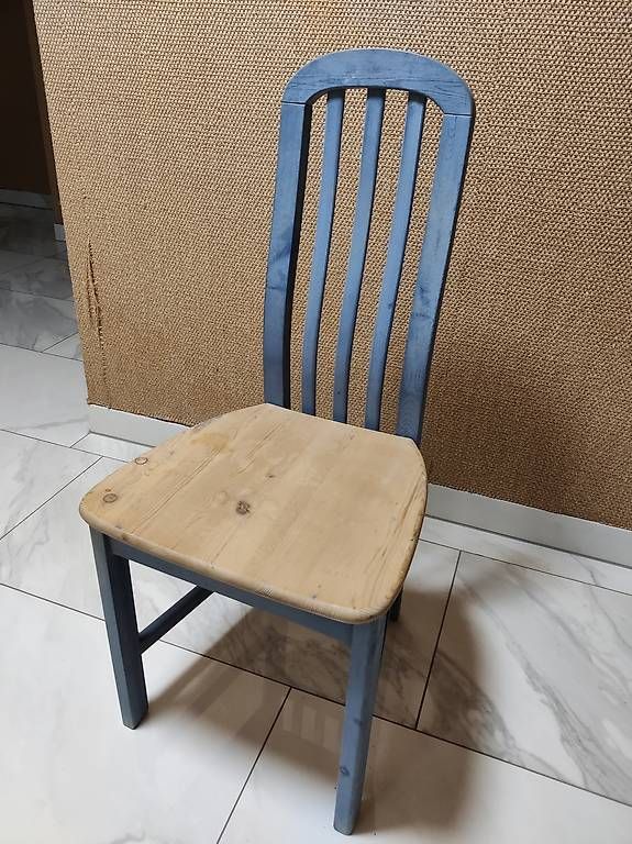 Sedie: Chaises en bois  – Usato da Neuchâtel venduto da Ermoli 3