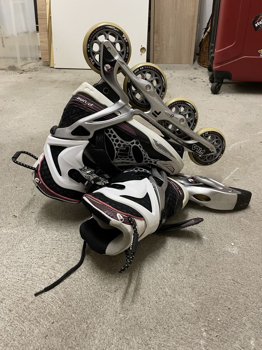 Fila Pattini in linea & Pattini a rotelle: Fila Inlineskates, Grösse 38.5, Top Zustand – Nuovo (secondo la descrizione) da Bassersdorf venduto da eld_b2nn 1