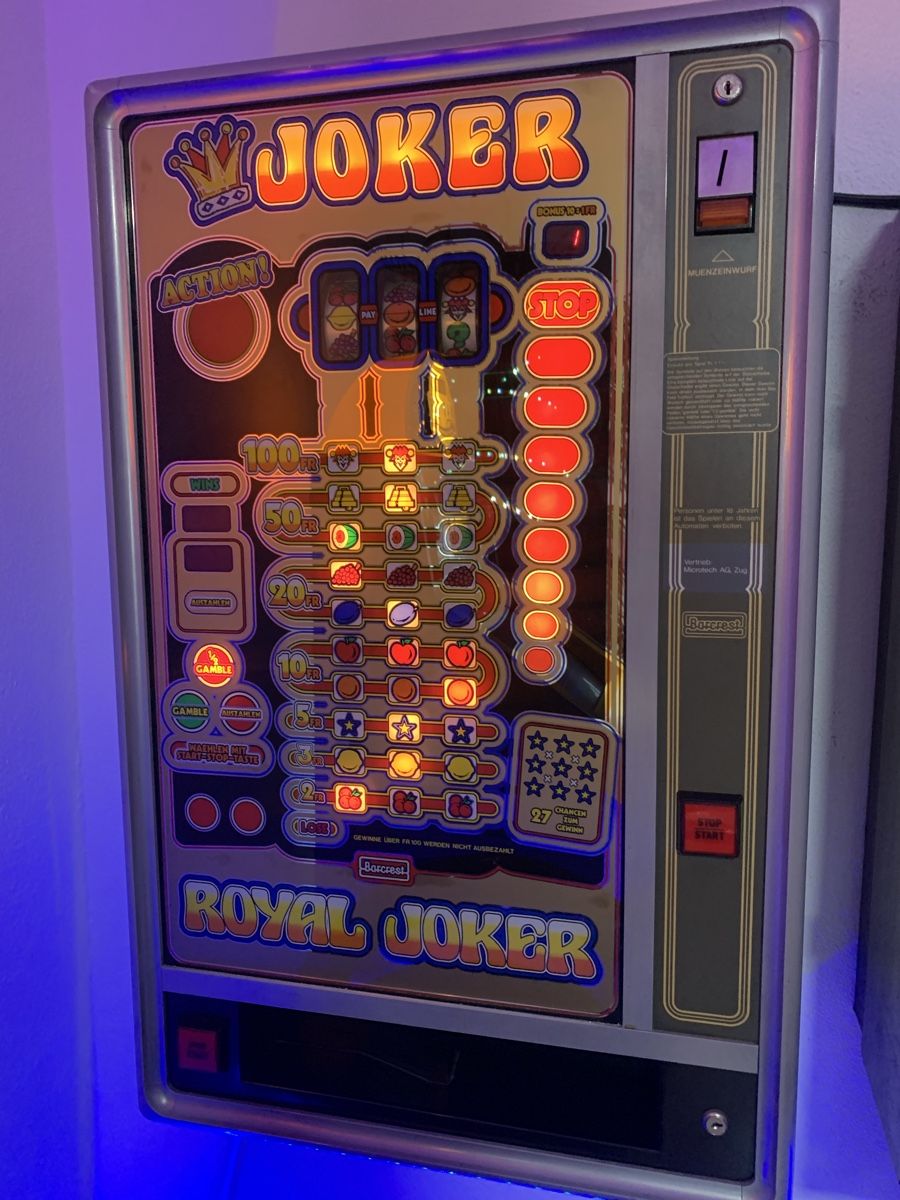 Slot Machine: Royal Joker Spielautomat – Usato da Nänikon venduto da Schmidi200 2