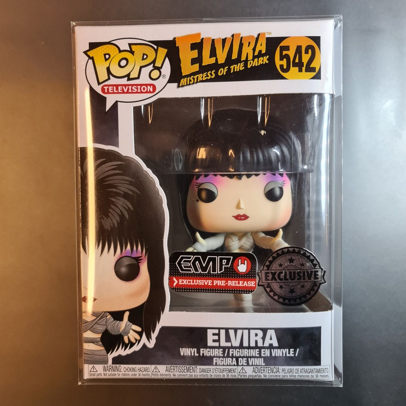 Funko Statuette: Funko Pop Elvira 542 Exclusive – Nuovo e nell'imballaggio originale da Elsau venduto da oli_2tdc