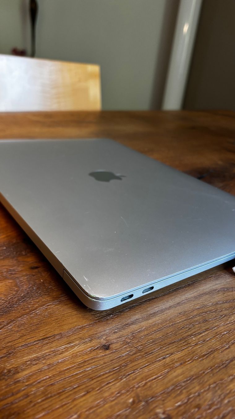 Apple Notebooks: MacBook Air 2020 – Gebraucht aus Biel/Bienne von uma_n75g 3