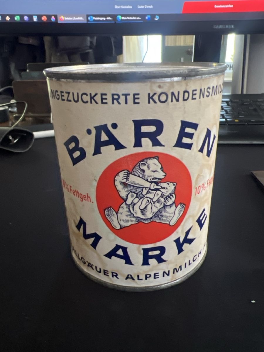 Skulpturen & Statuen: Antiker Eisenguss Bärenmarke Austeller – Gebraucht aus Mellingen von Oelquelle 1