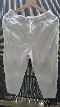 Weisse Sommerhose, Grösse s, Top Zustand für den Sommer!