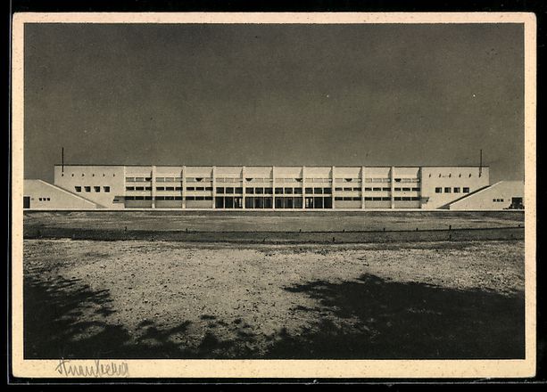 Cartoline postali: Nürnberg, Stadion, Rückfront der Haupt – Usato da Berlin venduto da bartko-reher