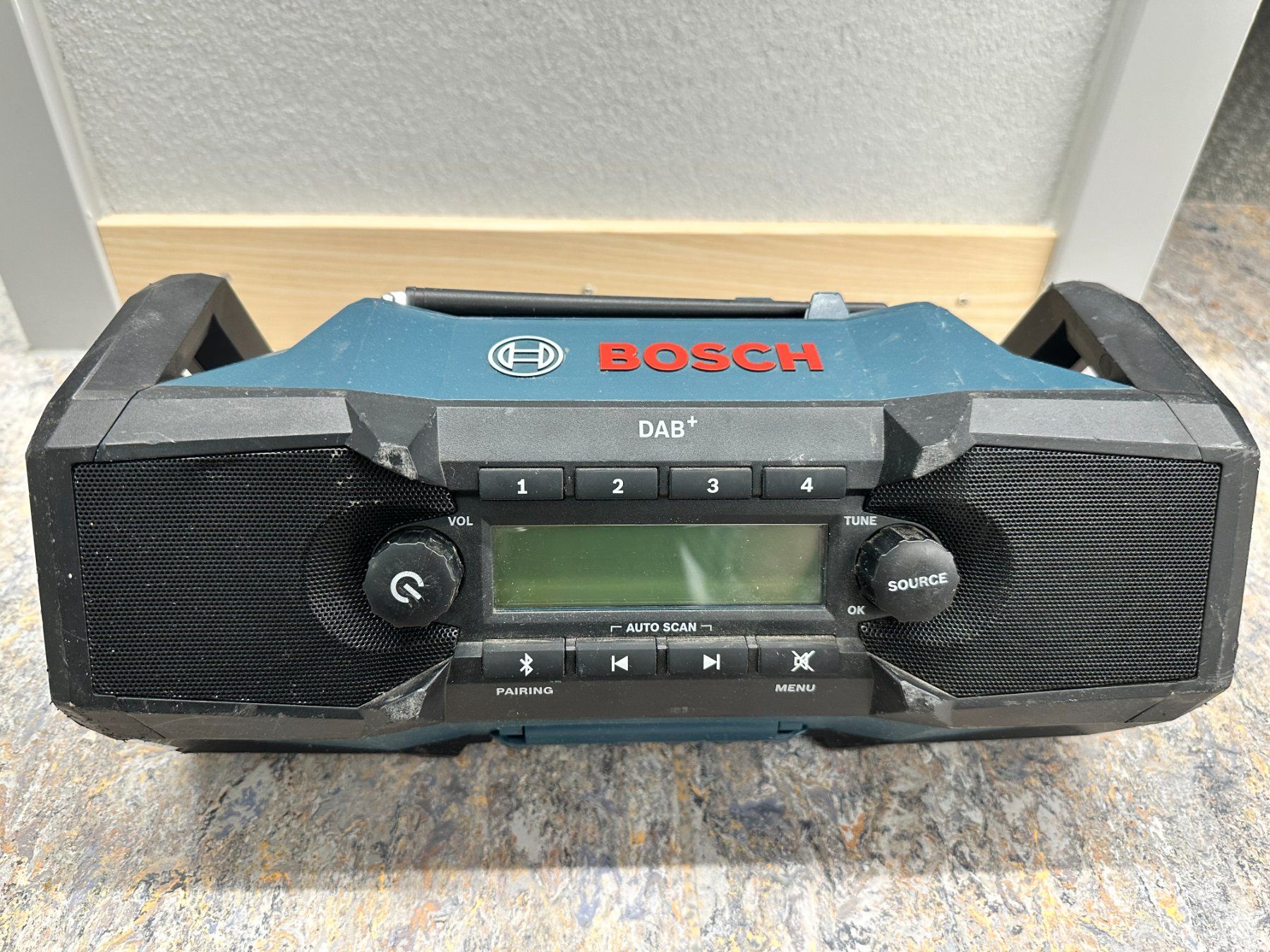 Bosch Radios: Bosch Professional GPB 18V-2 SC Baustellenradio DAB+ – Gebraucht aus Aarau von KonkursamtAargau