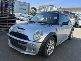 Mini Cooper S 1,6 Sport 