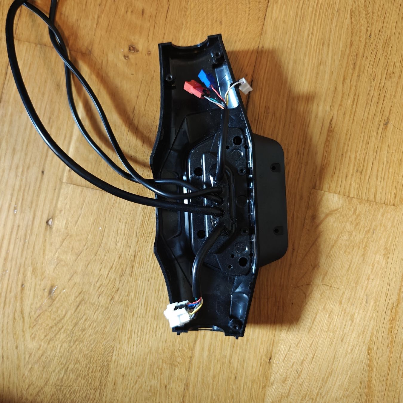 Tutti pezzi di ricambio per scooter: zt3 pro original dashboard (unlocked) – Usato da Endingen venduto da sunnythecat 1