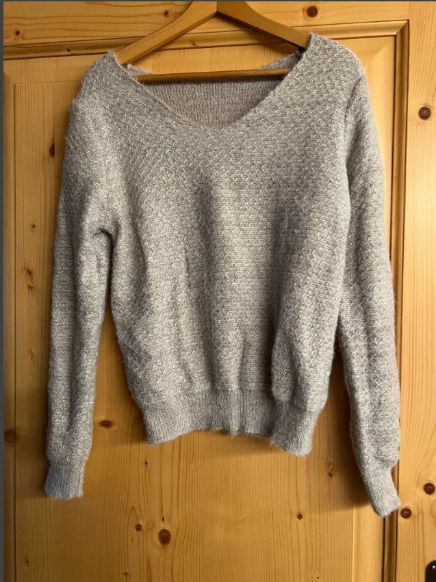 Maglioni & Felpe: NEUER Strickpullover grau Gr. S - 225171 – Nuovo (secondo la descrizione) da Küssnacht am Rigi venduto da Pidu5 3