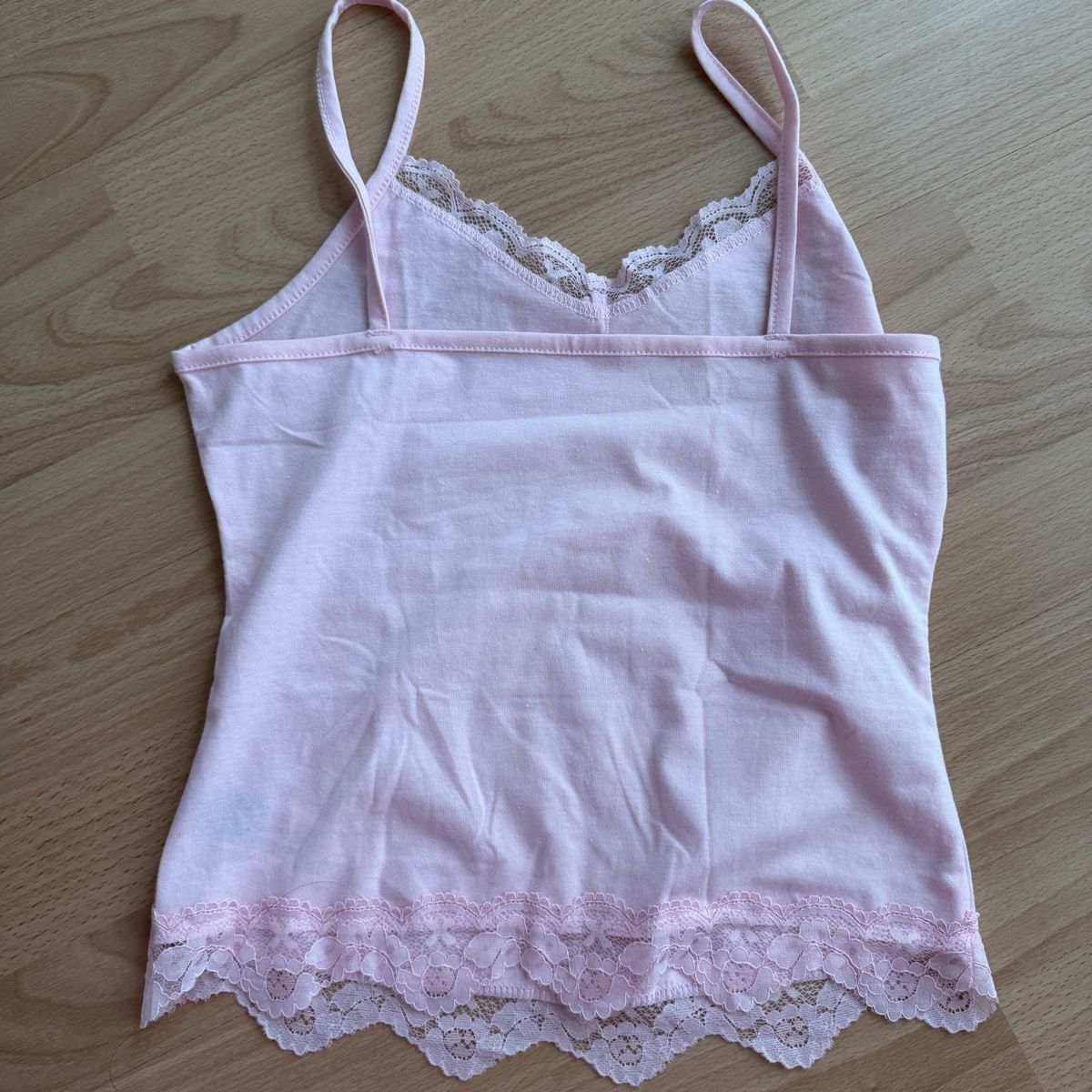 Tops: Damen Top rosa mit Spitze neu – Neu (gemäss Beschreibung) aus Winterthur von secondhandclothes 1