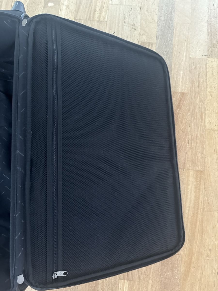 Samsonite Valigie: Rollkoffer Samsonite schwarz – Usato da Gibswil venduto da spongii 8