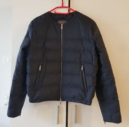 Prada Damen Daunenjacke Grösse 38