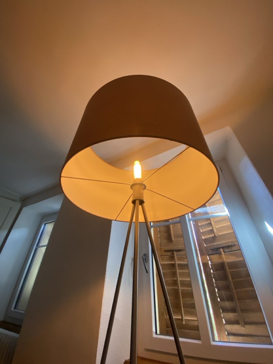 Lampen: Stehlampe – Gebraucht aus Sierre von sto_j6vd 1