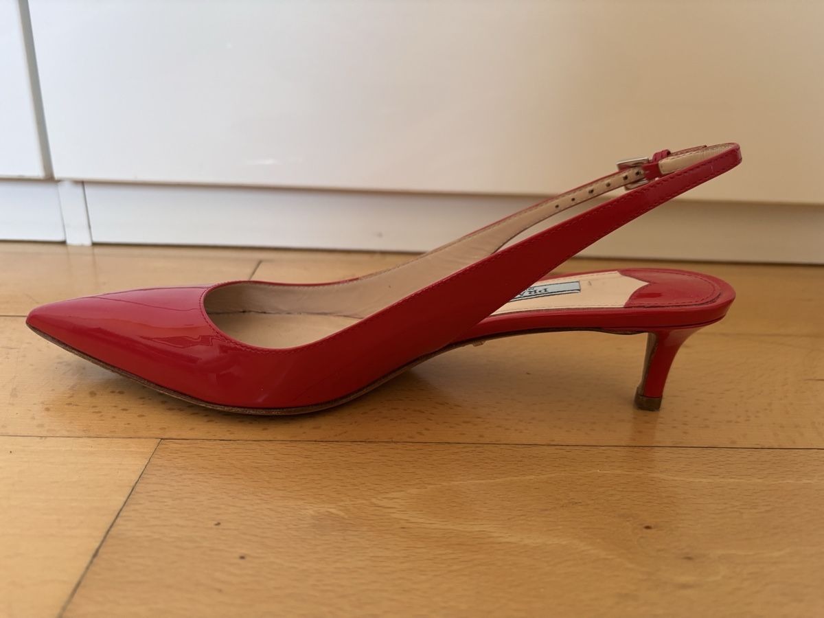 Prada Scarpe da donna: Slingballerina Prada rot – Usato da Basel venduto da FannySt 1