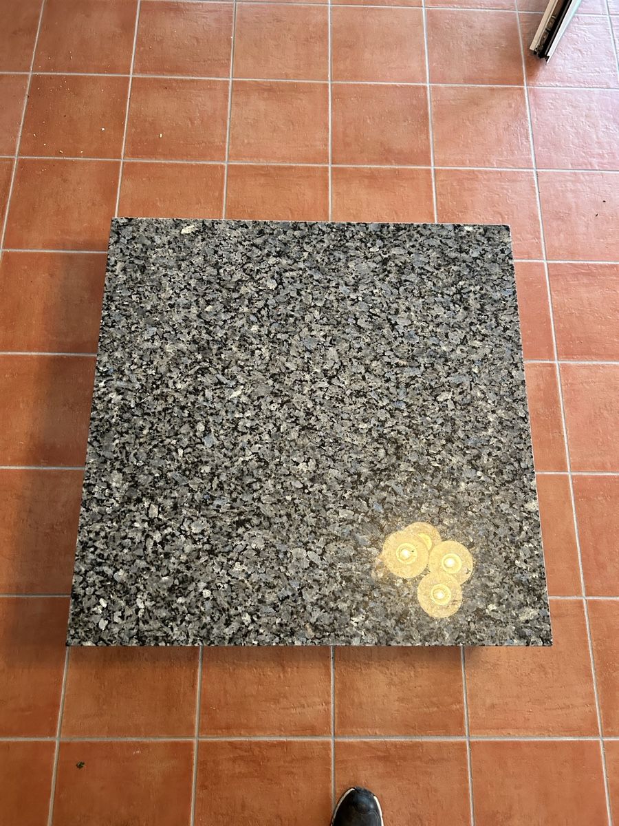 Tavoli: Granit Tisch – Usato da matzingen venduto da gianlucafop2002 2