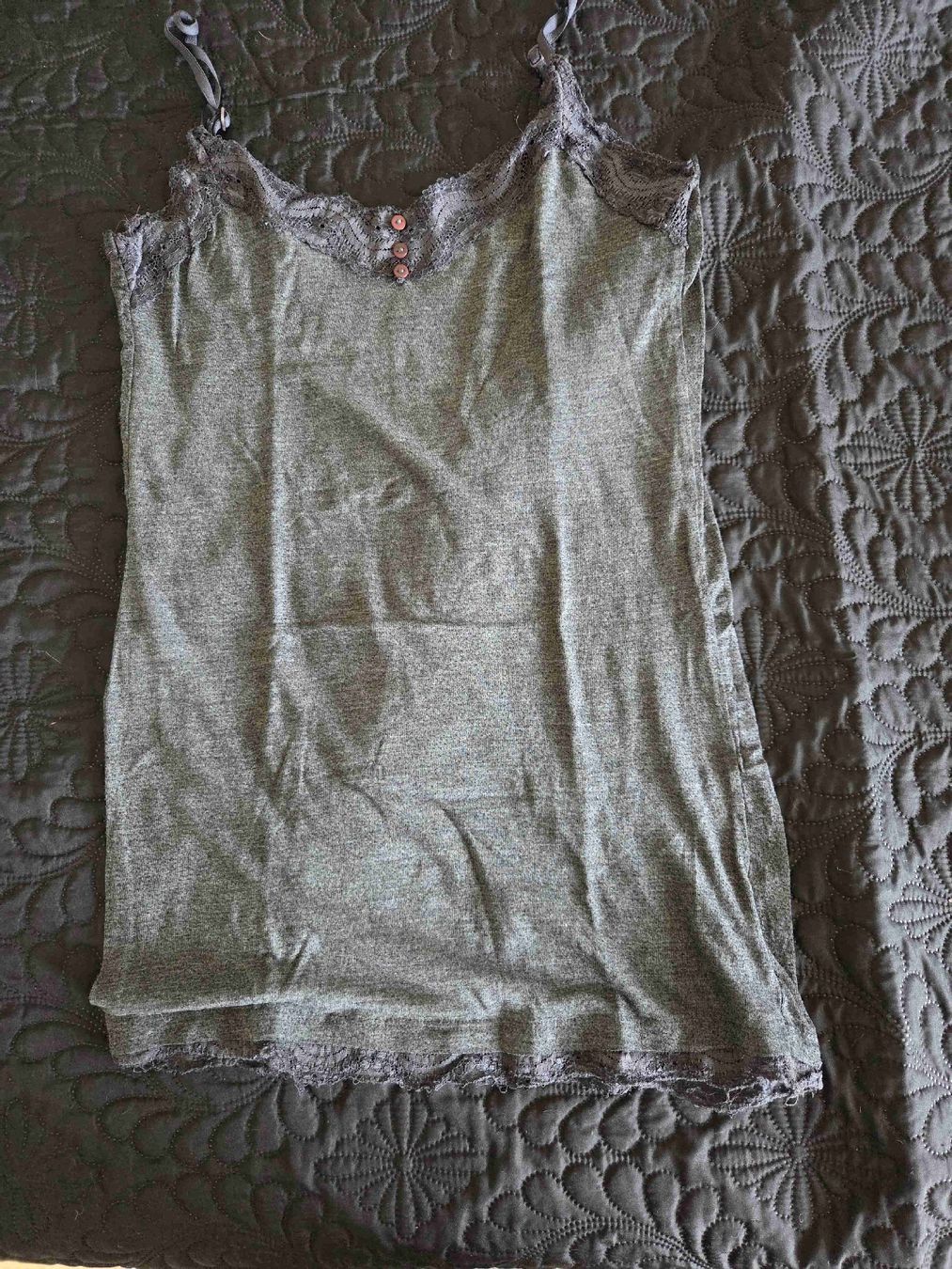 Lots de vêtements: div. Oberteile Grösse S – D'occasion à Lostorf par _Venus_ 1