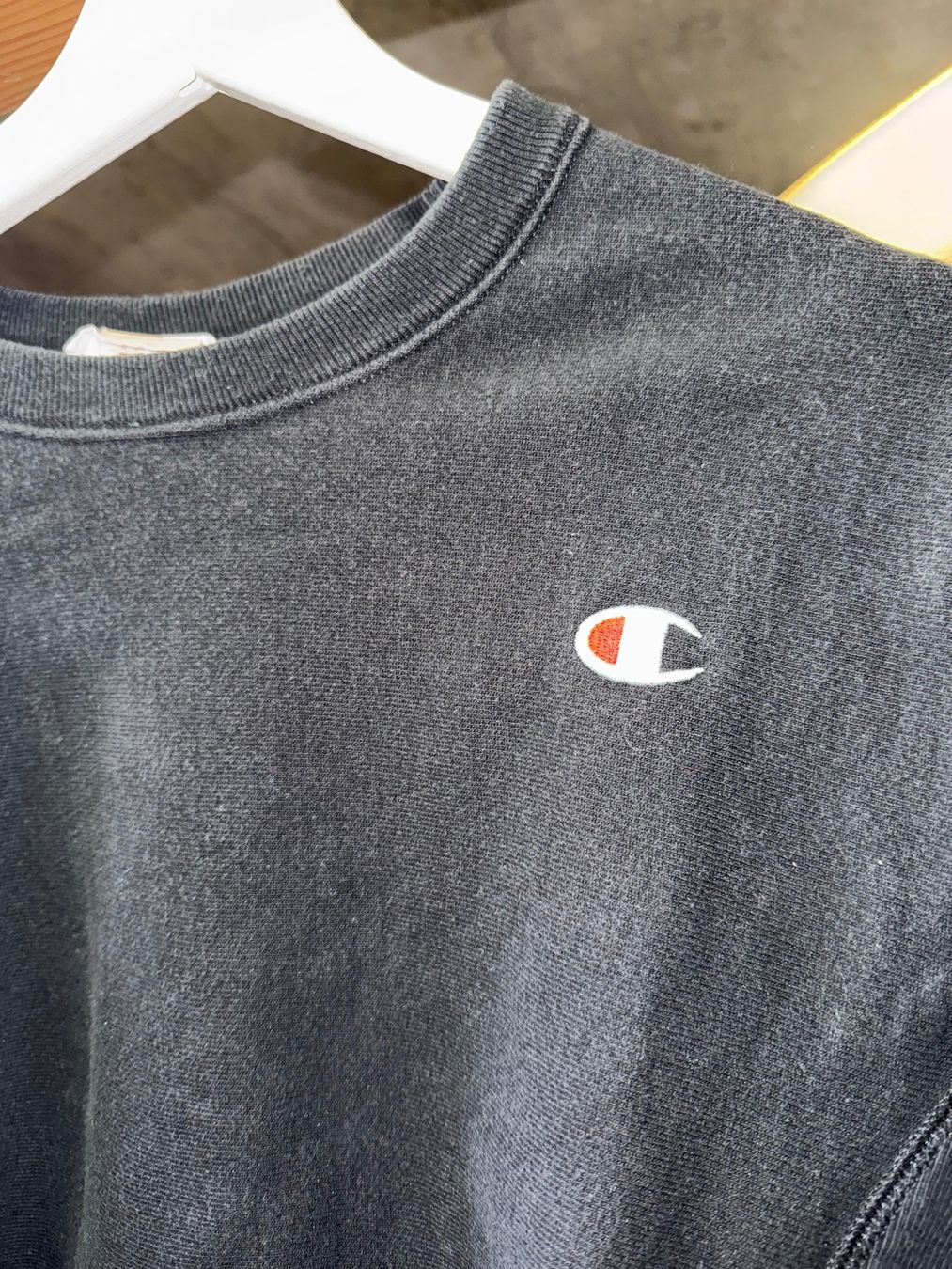 Maglioni & Felpe: 🔥Champion Pullover schwarz Grösse M – Usato da Dottikon venduto da Celina16 1