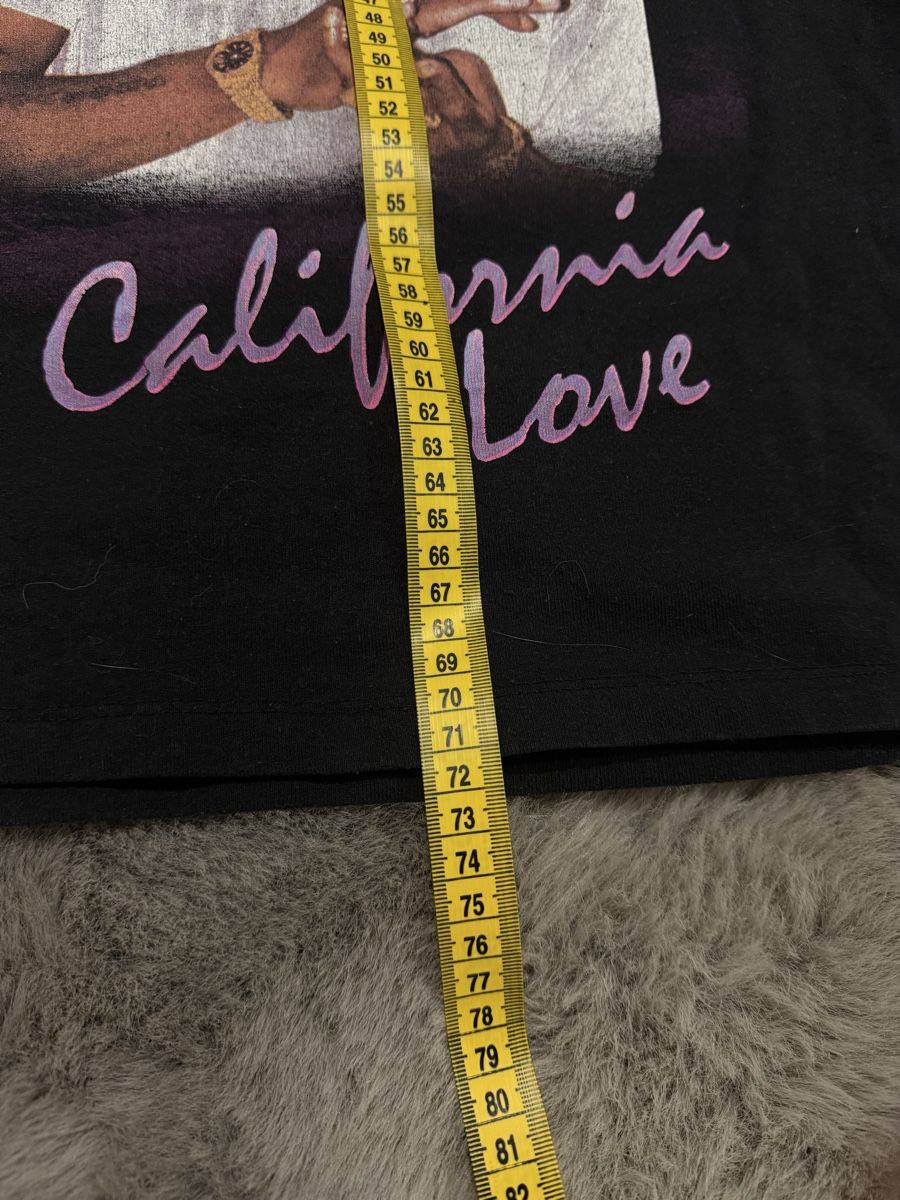 Pull&Bear T-shirt: Tupac Pull&Bear T shirt – Nuovo (secondo la descrizione) da Widen venduto da sim_mbq6 4