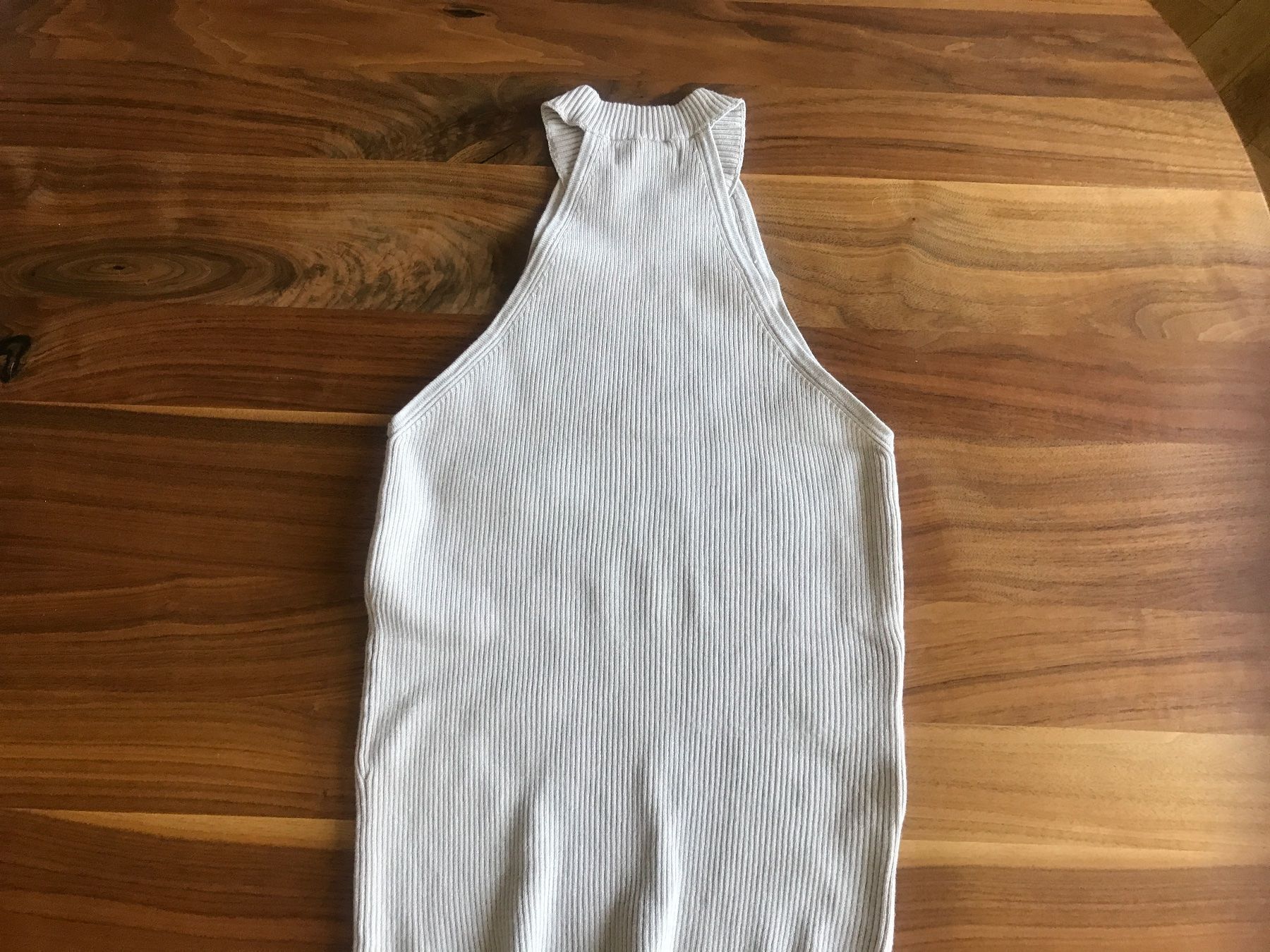 Mango Top: Mango Halter Top – Usato da Wilen b. Wollerau venduto da rosmarin13 1