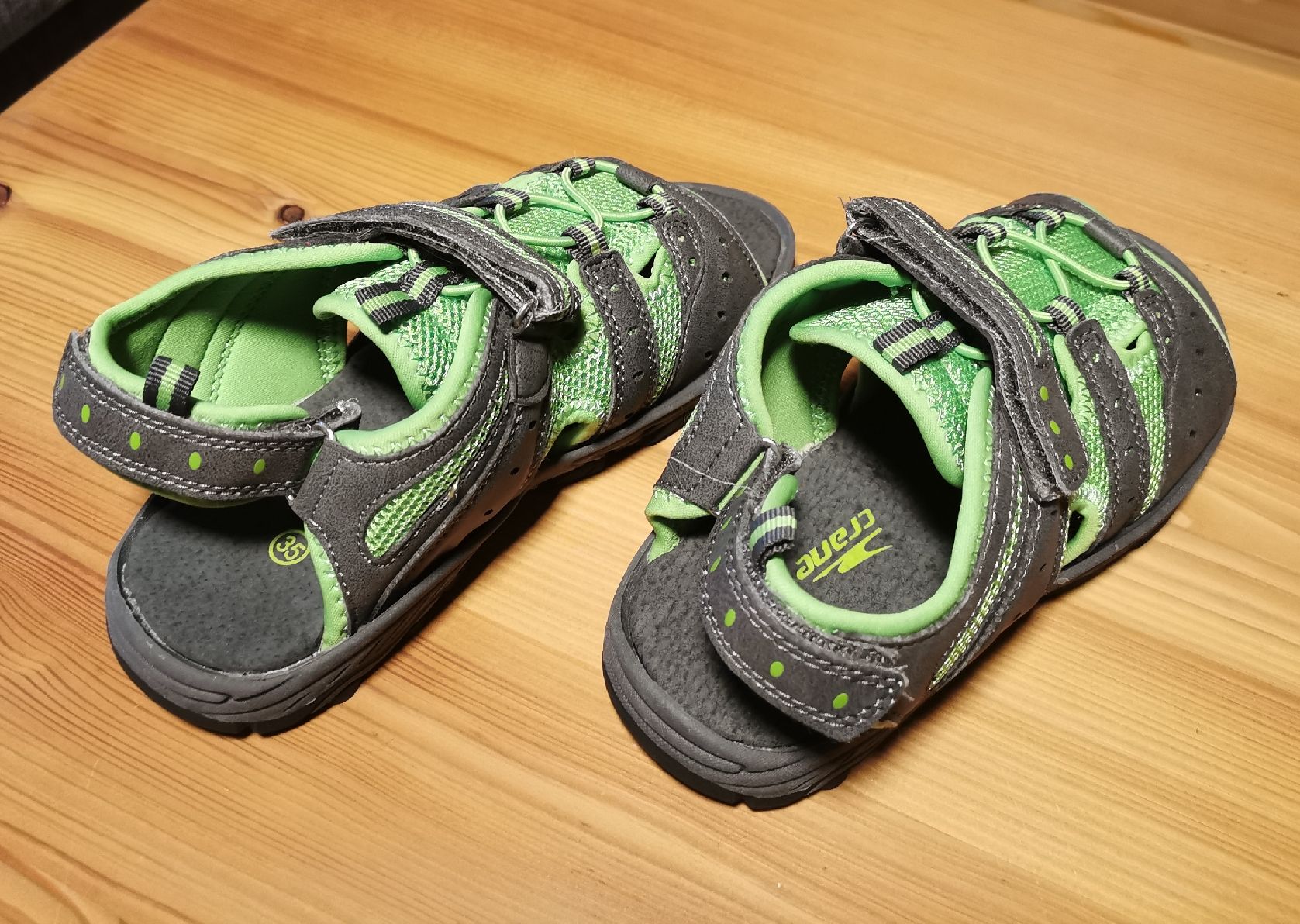 Scarpe per ragazzi: Sandalen Grösse 35 – Usato da Grünenmatt venduto da ras_7ksp 1