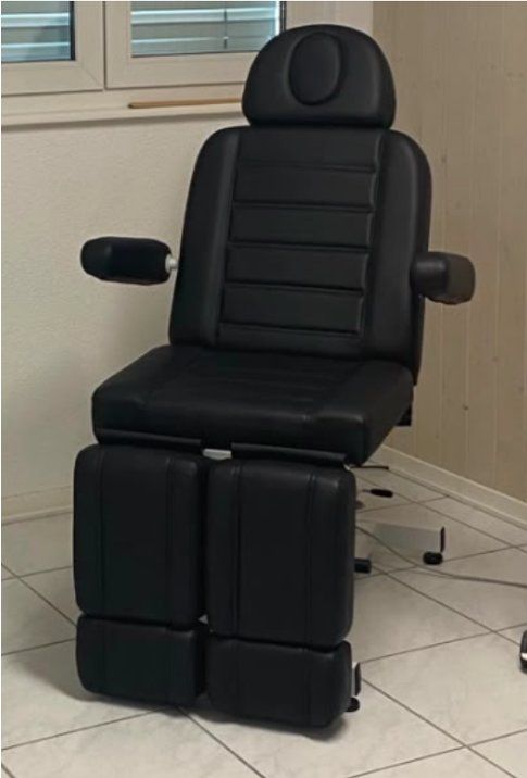 Fauteuils de soin: Hydraulisch verstellbarer Sessel – D'occasion à Tafers par nanch01