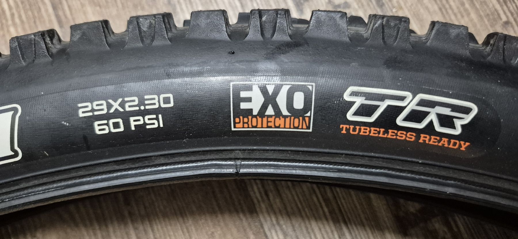 Maxxis Ersatzteile: Maxxis high Roller II Exo TR 29x2.30 2 Stück – Gebraucht aus Dornach von Signs0 2