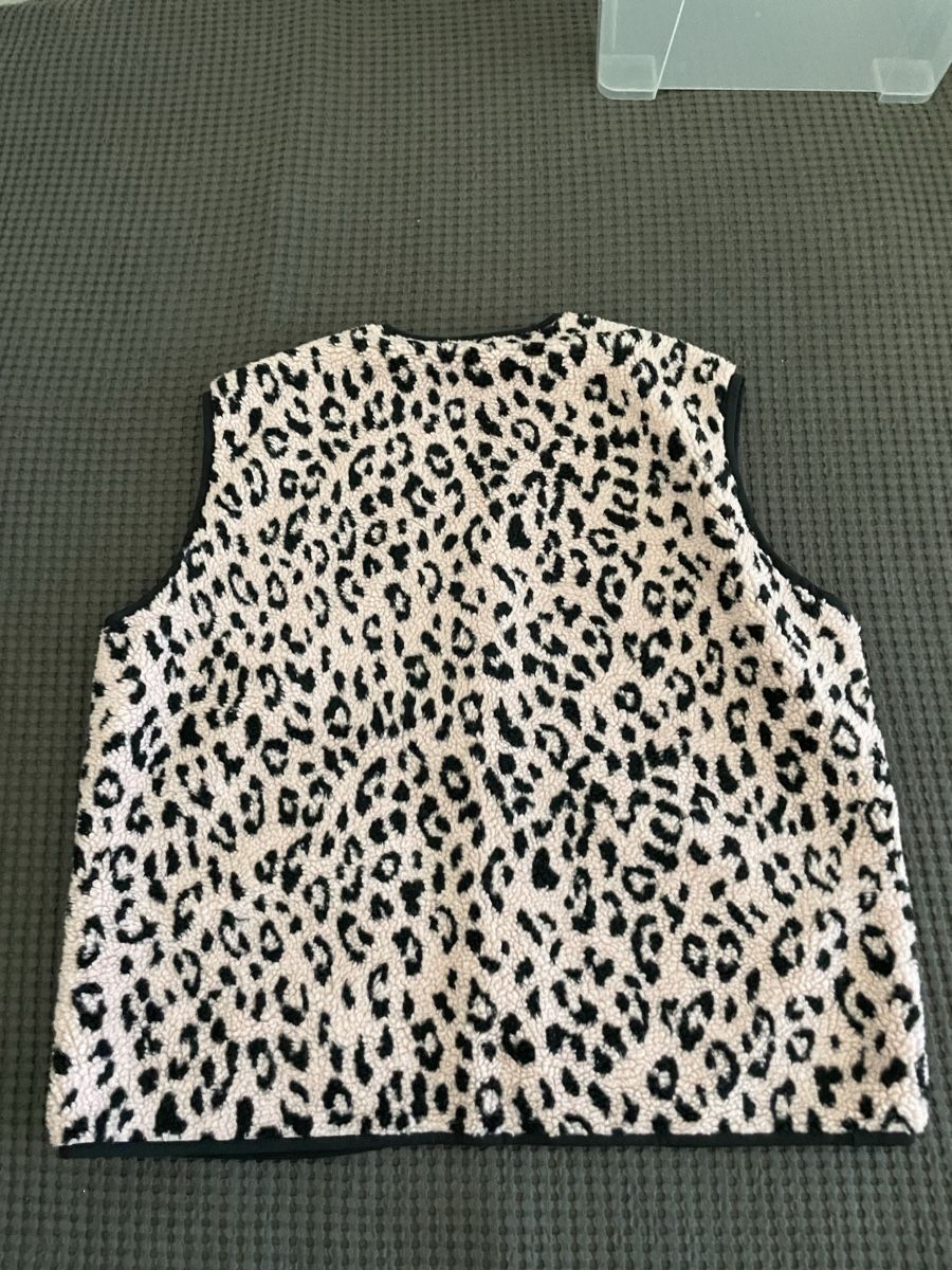 Gilet & Giacche: Weste Teddy Fell schwarz/rosa leo – Nuovo (secondo la descrizione) da Zürich venduto da cosmic_mariposa 1