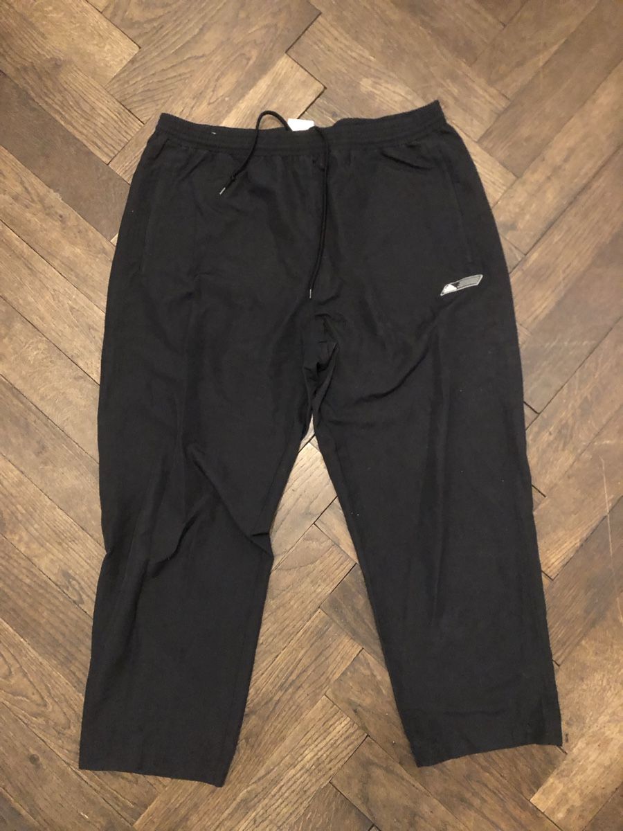 Hosen: Adidas Trainerhose – Gebraucht aus Zürich von yas_alam