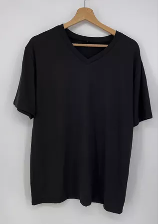 # MAN - T-Shirt Gr. M #