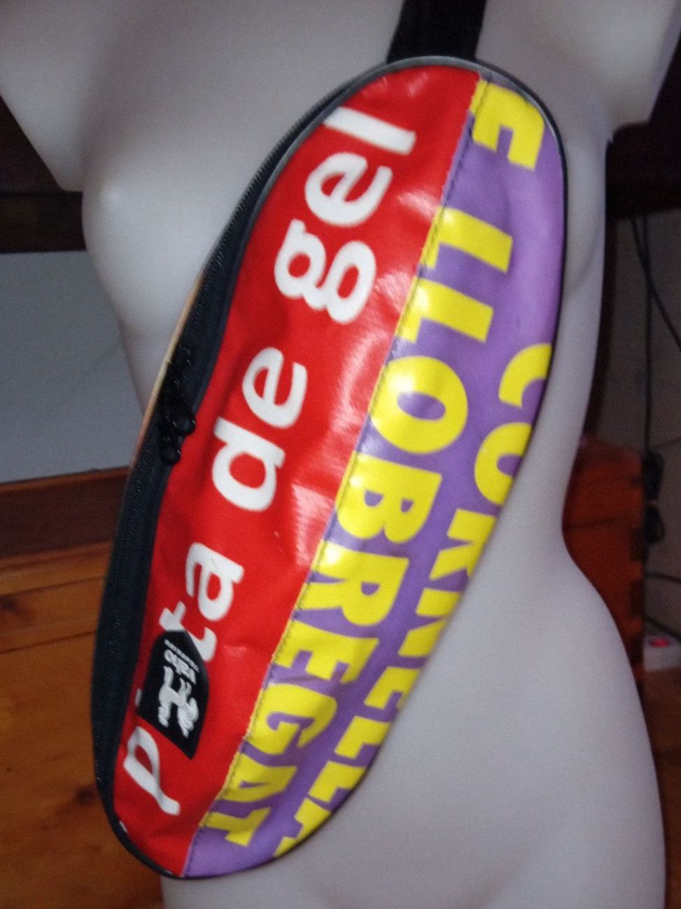 Taschen: VAHO trashion borsa banana – Gebraucht aus Biasca von Old_6blh 2