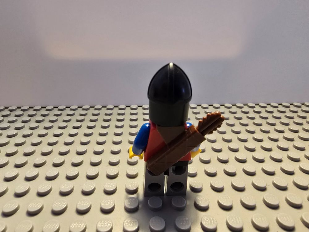 Lego Baukästen: Lego Dragon Knights ( cas245) seltene Figur – Gebraucht aus Basel von Swi-7621 2